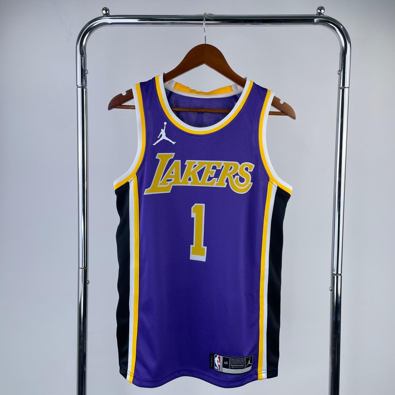 Los Angeles Lakers13