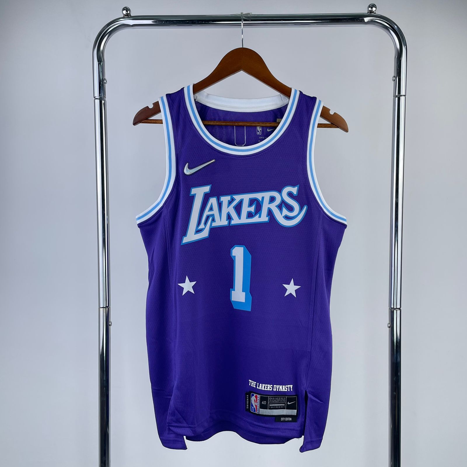 Los Angeles Lakers17