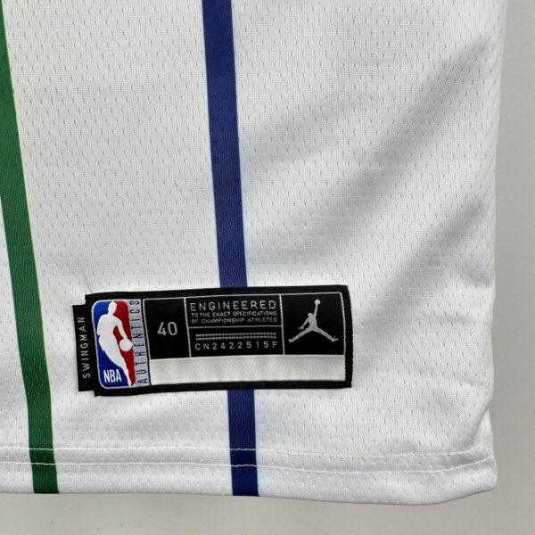 Regata Charlotte Hornets - Imagem 4