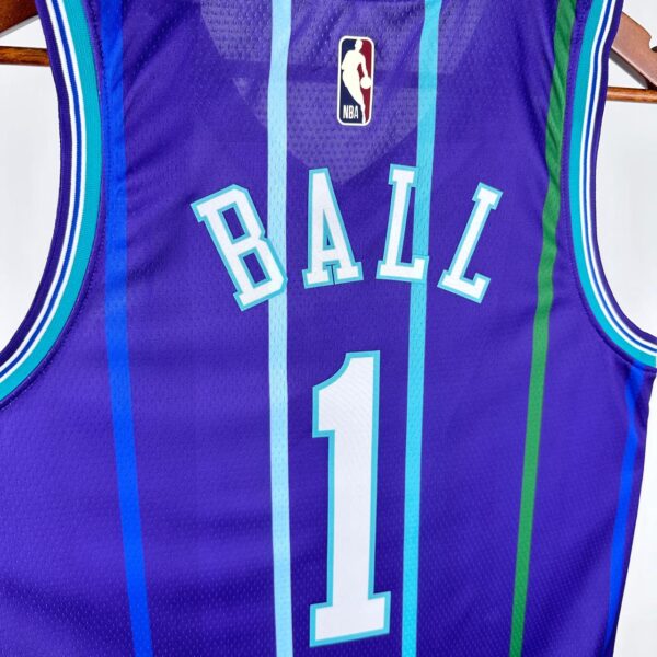 Regata Charlotte Hornets - Imagem 4