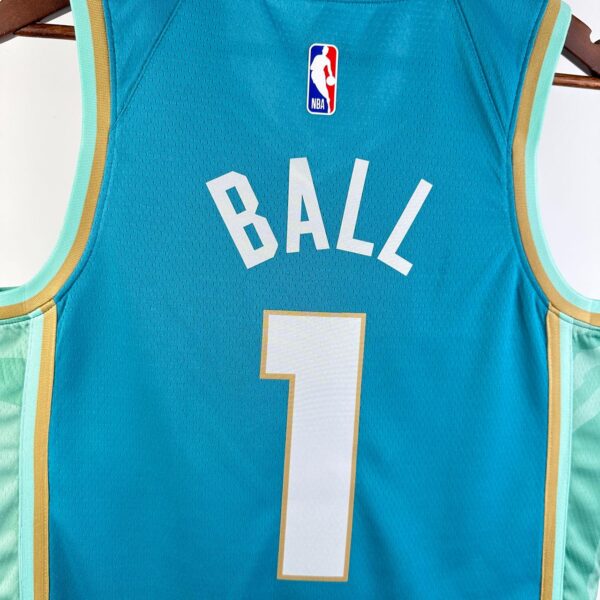 Regata Charlotte Hornets - Imagem 6
