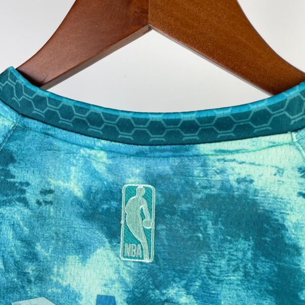 Regata Charlotte Hornets - Imagem 4
