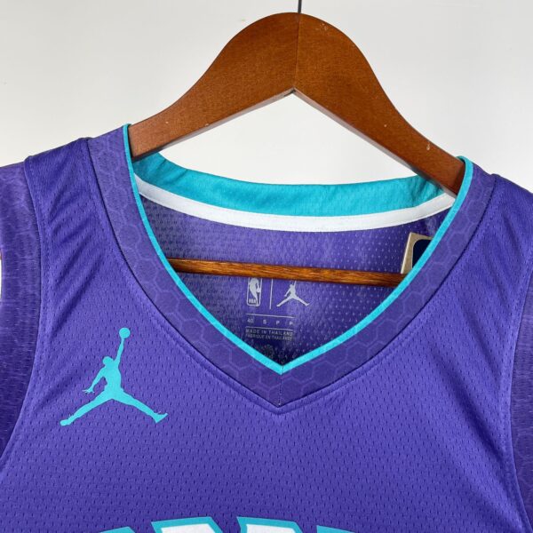 Regata Charlotte Hornets - Imagem 3