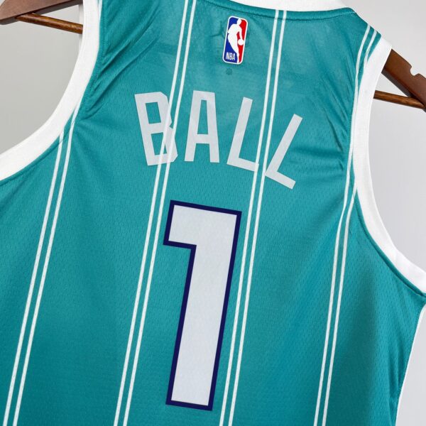 Regata Charlotte Hornets - Imagem 4