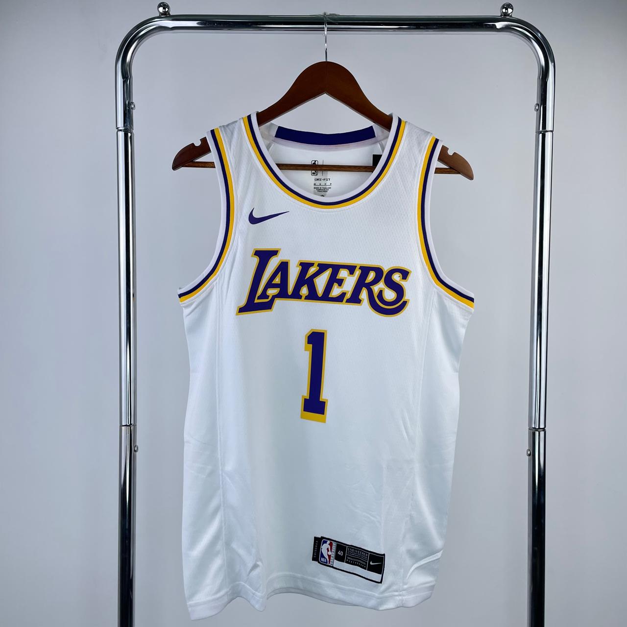 Los Angeles Lakers19
