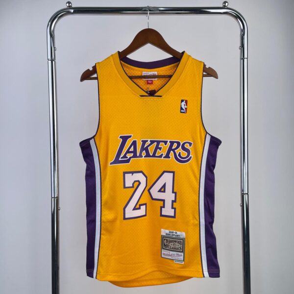 Los Angeles Lakers31