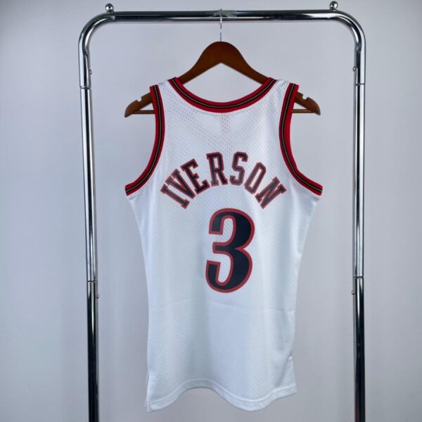 Philadelphia 76ers 6