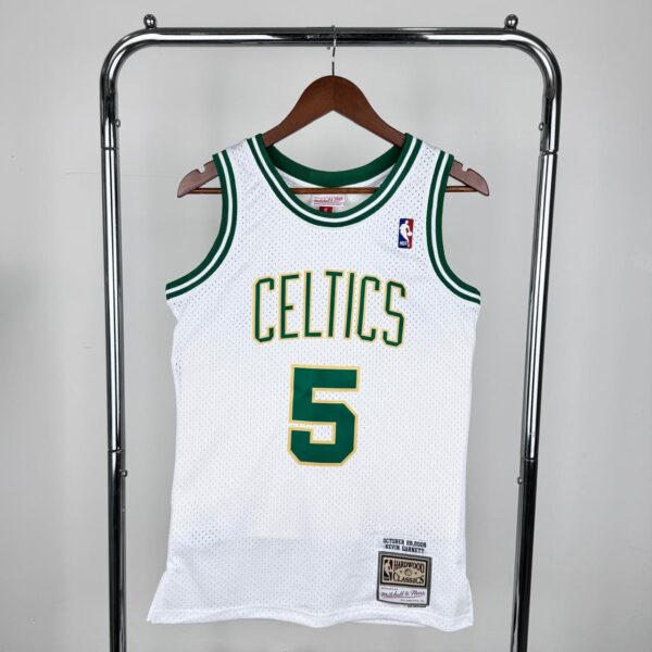 Boston Celtics20