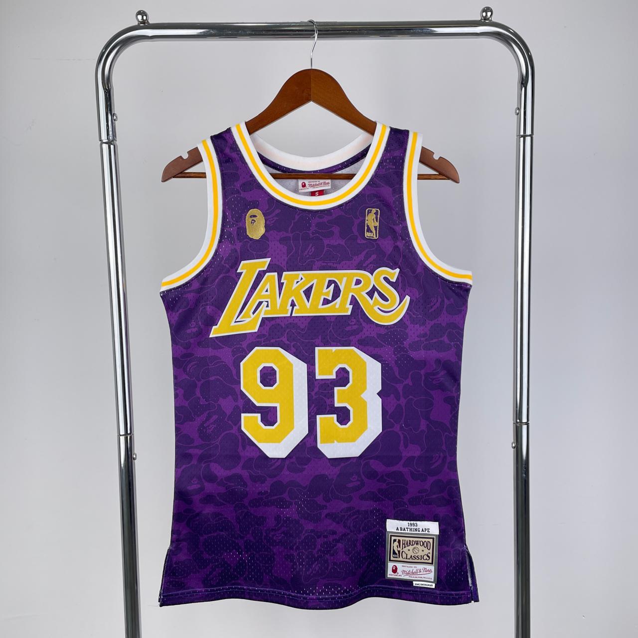 Los Angeles Lakers42