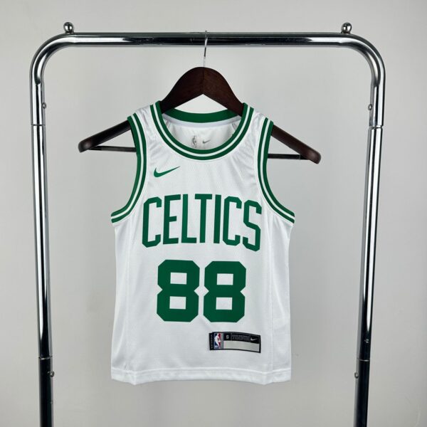 Boston Celtics39